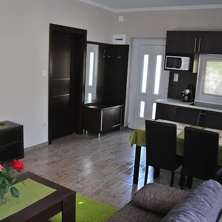Panyi Apartman *